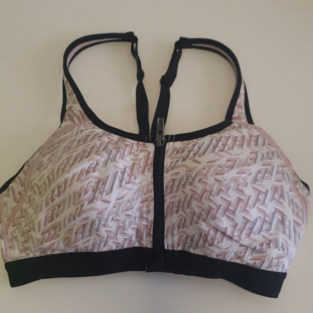 Victoria Secret Sport Bra